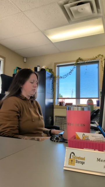 How many times do you think I need to blink??
#workhumor #worklife #retirementdreams #fyp #yegstorage