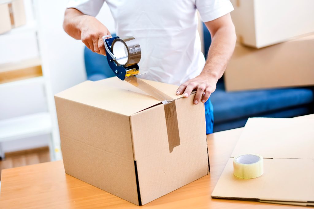 How to use shipping containers for decluttering your home
