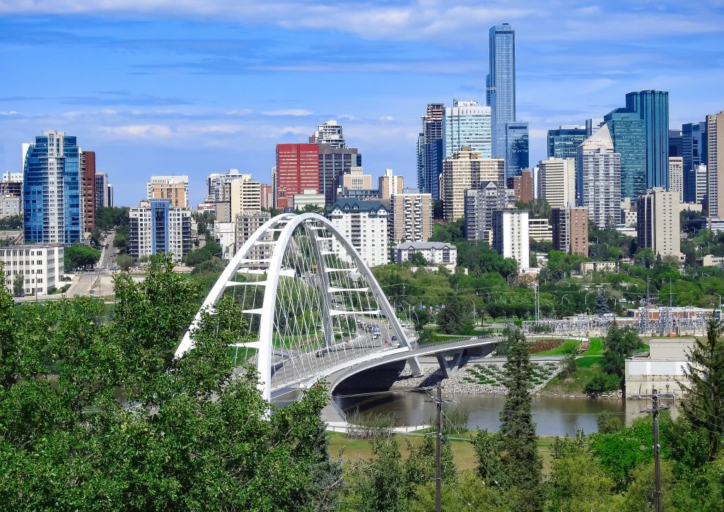 Storage Units in Edmonton Compare Prices and Services