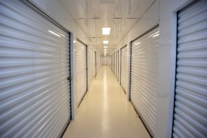 How do I safeguard my belongings from extreme temperatures?